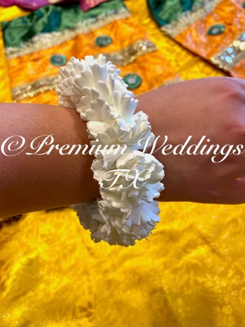 White Hand Gajra - Premium Weddings TX