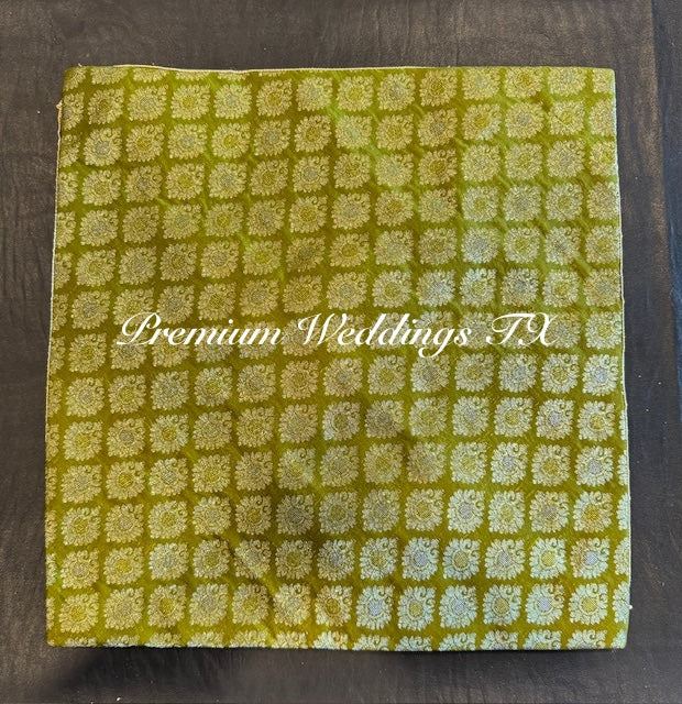 Green Saree Envelope - 1 PC
