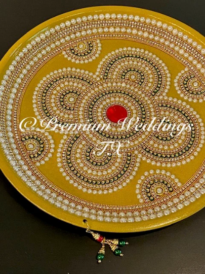 Gold/Green/Pearl Flower Mandala Thaali, Mehndi Thaal, Mehndi Plates, Mehndi Thaali, Puja Thaali, Mehndi Decor, Mehndi, Haldi, Haldi Decor, Shaadi Decor, Shagun, Home Decor, Indian Wedding, Punjabi Wedding, Pakistani Wedding, Centerpiece Decor, Wedding Decor, Pearl Gold Embellished Thaali, Red Thaali, Embellished Thaali, Embellished Thaals, Thaali, Mehndi Thaals, Thaals