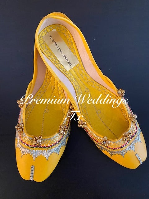Yellow Ghungroo Jutti - Premium Weddings TX