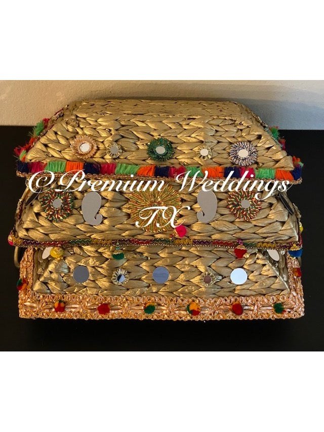 Medium Tokra Assorted Designs - 1Ct
