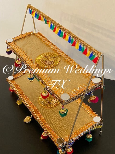 Gold Decorative Stand - Premium Weddings TX