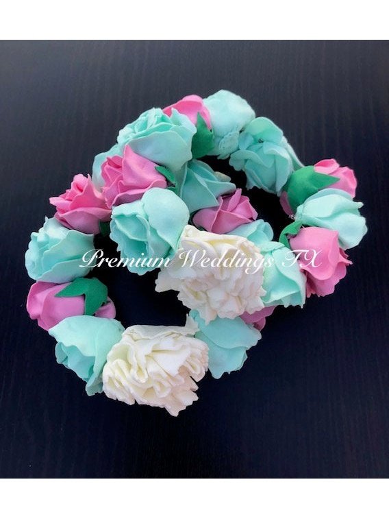 Mint & Pink Rose Bud Flower Gajra Set