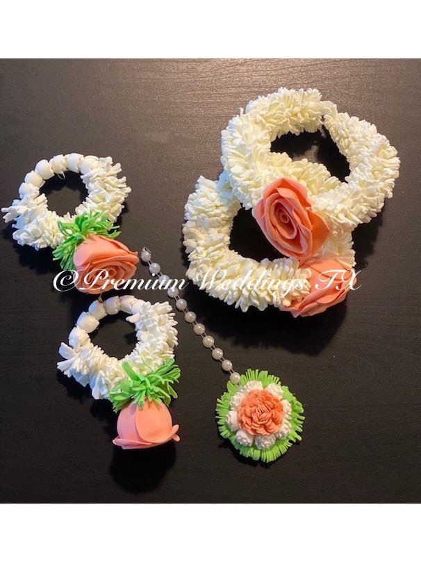 Peach Rose Bud Flower Gajra Set