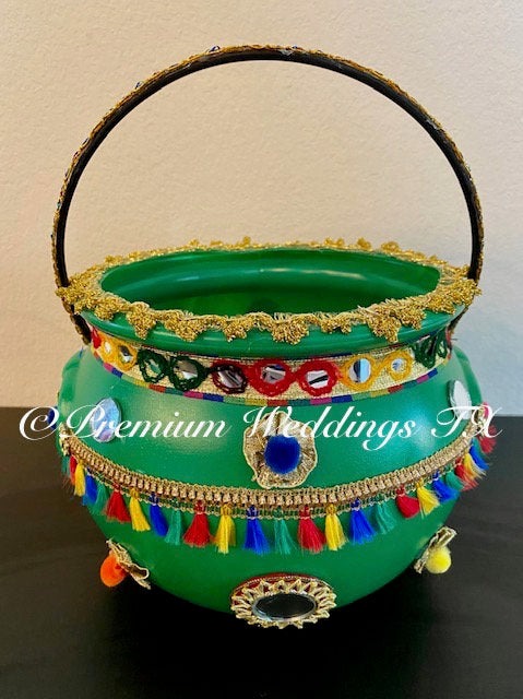 Green Flower Baskets - Premium Weddings TX