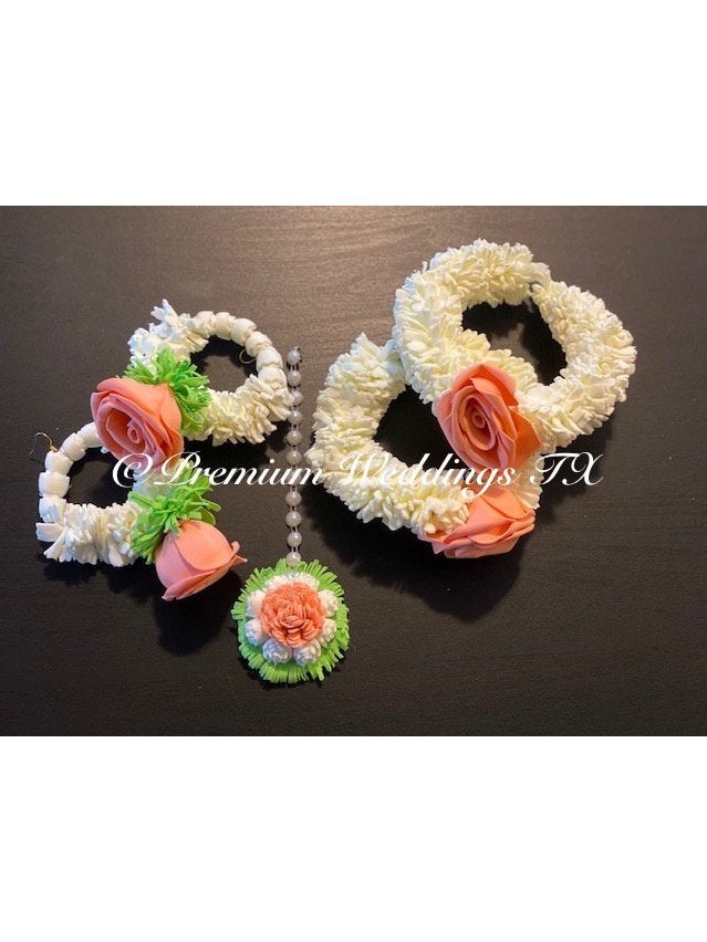 Peach Rose Bud Flower Gajra Set