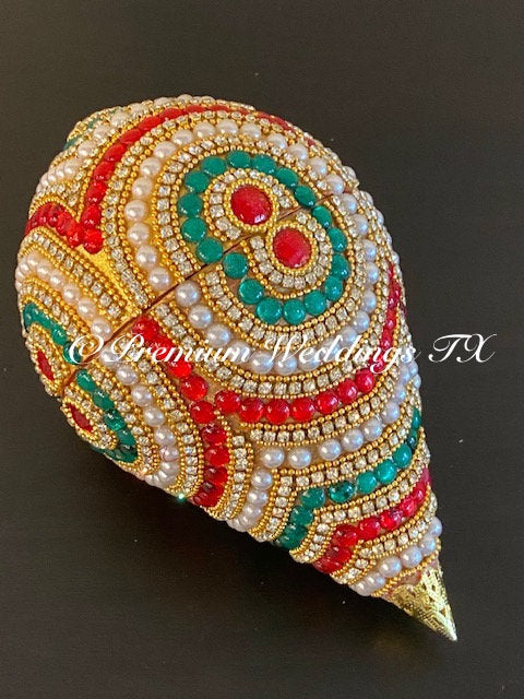 Red & Green Coconut Cover - 1Ct - Premium Weddings TX