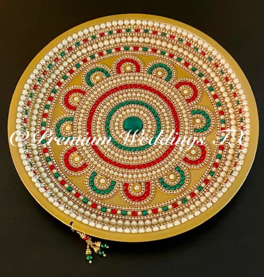 Gold Multi Stone Flower Mandala Thaali, Mehndi Thaal, Mehndi Plates, Mehndi Thaali, Puja Thaali, Mehndi Decor, Mehndi, Haldi, Haldi Decor, Shaadi Decor, Shagun, Home Decor, Indian Wedding, Punjabi Wedding, Pakistani Wedding, Centerpiece Decor, Wedding Decor, Pearl Gold Embellished Thaali, Red Thaali, Embellished Thaali, Embellished Thaals, Thaali, Mehndi Thaals, Thaals