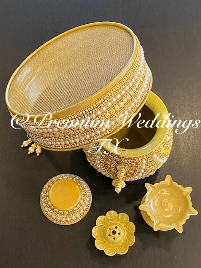 Gold Pearl Karwa Chauth Thaali Set