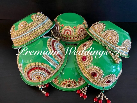 Handmade Green Decorative Bowls, Green bowls, Green decorative bowls, Shaadi Decor, shaadi, puja accessories, pithi, mehndi decor, Mehndi Bowls, Haldi Bowls, Haldi Accessories, Haldi, Dholki Decor, Decorative Bowls