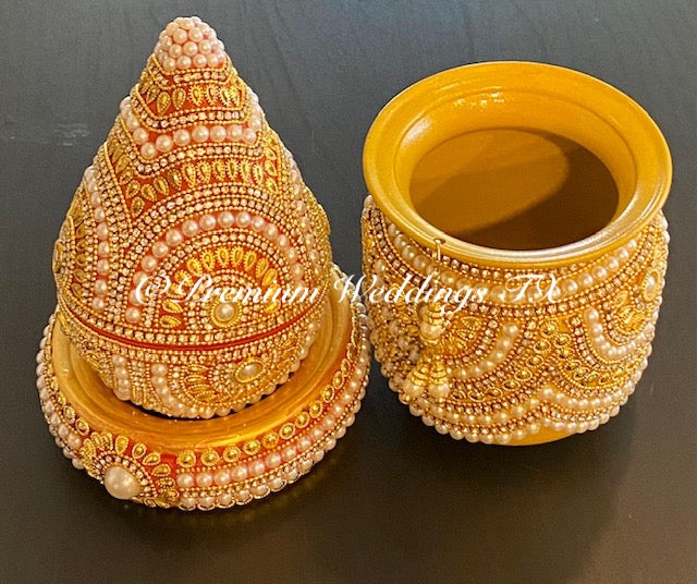 Gold Pearl Kalaash Set - Premium Weddings TX