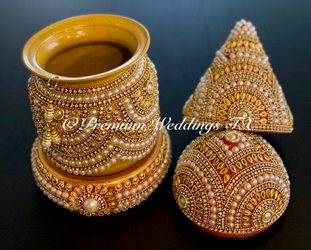 Gold Pearl Kalaash Set - Premium Weddings TX
