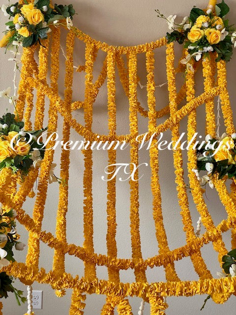 Phoolo Ki Chadar - Yellow