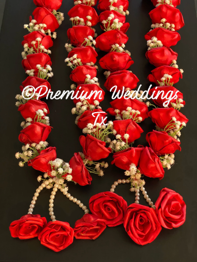 Baby's Breath & Red Rose Artificial Garland, Gajra Haar, Varmala, Garland, Rose Garlands, Flower Garlands, Artificial Garlands, Dulha Garland, Dulhan Garland, Shaadi Varmalaa, Varmalaa, Shaadi Haar, Shaadi Garlands, Gajra Garlands, Handmade Gajra Haar, Handmade Varmalaa, Handmade Haar, Handmade Shaadi Garlands, Handmade Garlands 