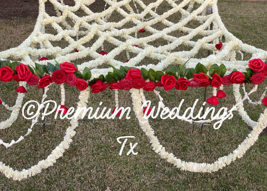Phoolo Ki Chadar White Flowers - Premium Weddings TX