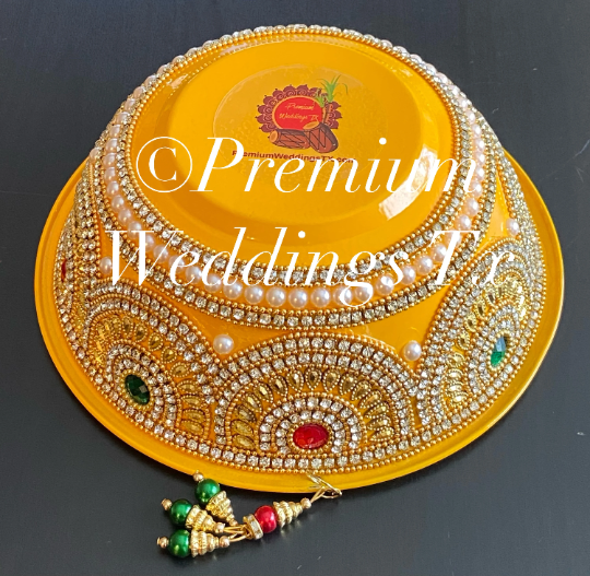 Handmade Yellow Decorative Bowls, Yellow bowls, Yellow decorative bowls, Shaadi Decor, shaadi, puja accessories, pithi, mehndi decor, Mehndi Bowls, Haldi Bowls, Haldi Accessories, Haldi, Dholki Decor, Decorative Bowls