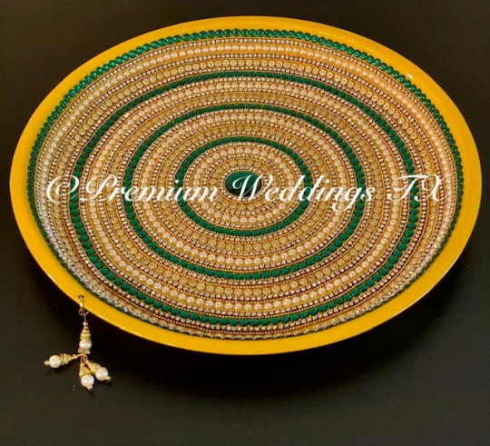 Yellow Green Spiral Mehndi Thaali, Mehndi Thaal, Mehndi Plates, Mehndi Thaali, Puja Thaali, Mehndi Decor, Mehndi, Haldi, Haldi Decor, Shaadi Decor, Shagun, Home Decor, Indian Wedding, Punjabi Wedding, Pakistani Wedding, Centerpiece Decor, Wedding Decor, Pearl Gold Embellished Thaali, Red Thaali, Embellished Thaali, Embellished Thaals, Thaali, Mehndi Thaals, Thaals