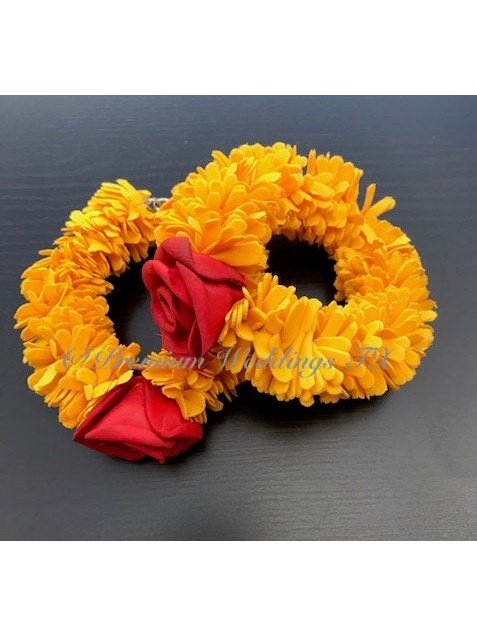 Red Rose Yellow Gainda Phool Gajra Bangles - Premium Weddings TX