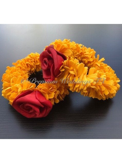 Red Rose Yellow Gainda Phool Gajra Bangles - Premium Weddings TX