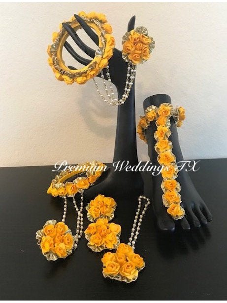 Yellow Flower Anklet Gajra Set - Premium Weddings TX