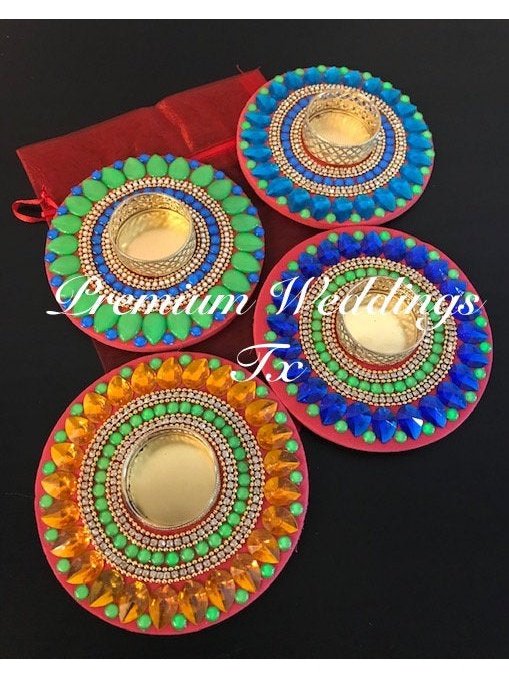 4 Floating Diyas