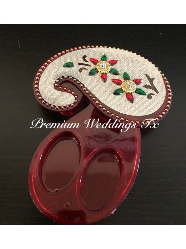 Decorative Haldi Kumkum Holder, Kumkum, Sindoor Dabi, Sinadoor, Festive Gift, Return Gift, Wedding Gift, Wedding Favor, Indian Favor, Favors