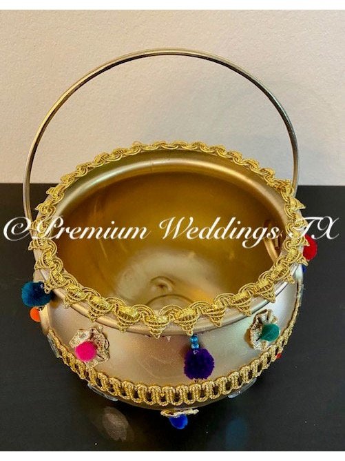Gold Flower Baskets - 1 Basket - Premium Weddings TX