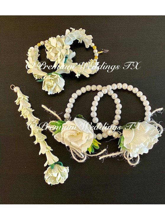 White Flower Gajra Set - Premium Weddings TX