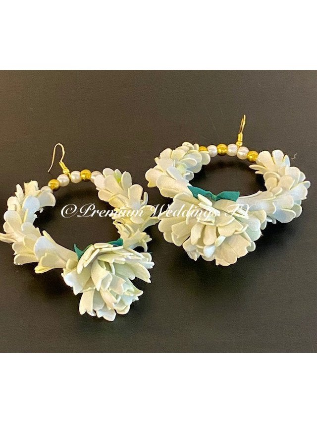 White Flower Gajra Set - Premium Weddings TX