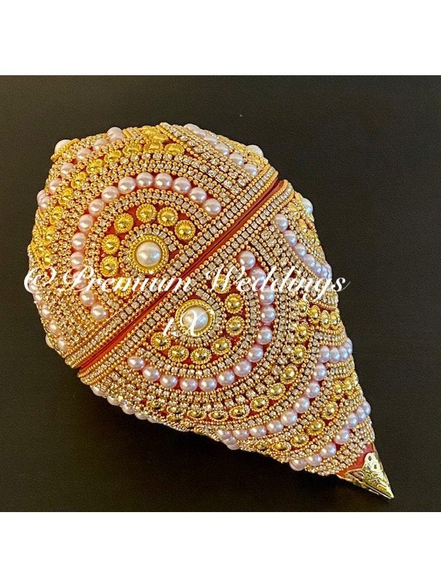 Pearl & Gold Coconut Cover - Premium Weddings TX