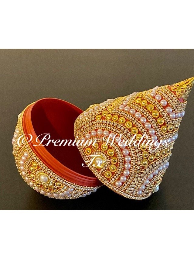 Pearl & Gold Coconut Cover - Premium Weddings TX
