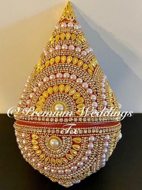 1Ct Coconut Cover, Decor, Home Decor, Shaadi, Shaadi Decor, Mehndi, Uptan, Mayoon, Puja, Puja Kalesh, Indian Wedding, Pakistani Wedding